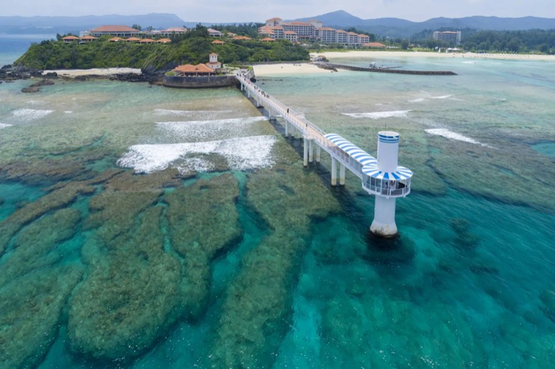 部瀬名海中公園・海中展望塔